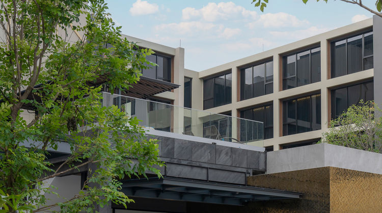 Centra by Centara Phra Nakhon Exterior