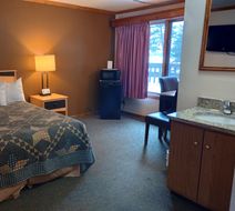 Centerstone Resort Lake Aire Room