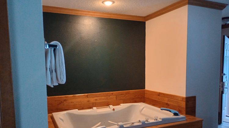 Centerstone Resort Lake Aire Room