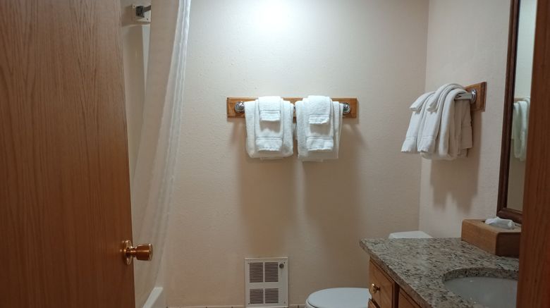 <b>Centerstone Resort Lake Aire Room</b>. Images powered by <a href="https://www.leonardoworldwide.com/" title="Leonardo Worldwide" target="_blank">Leonardo</a>.