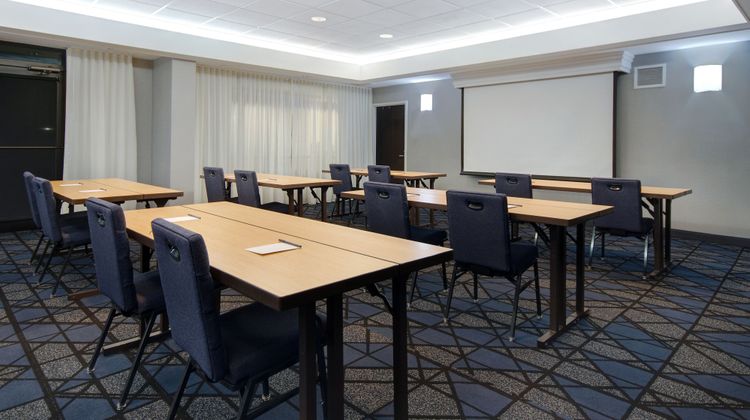 Courtyard by Marriott State College Meeting