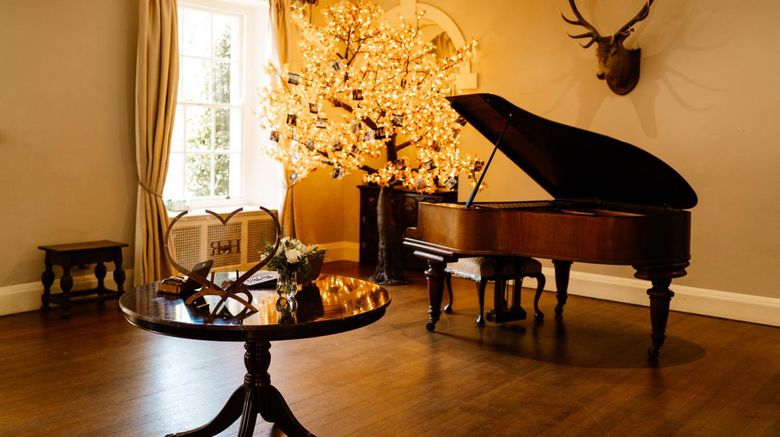 <b>Holbrook Manor & Spa Lobby</b>. Images powered by <a href="https://www.leonardoworldwide.com/" title="Leonardo Worldwide" target="_blank">Leonardo</a>.