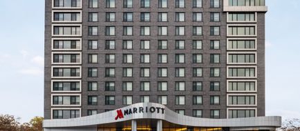 Marriott New York JFK Airport Exterior