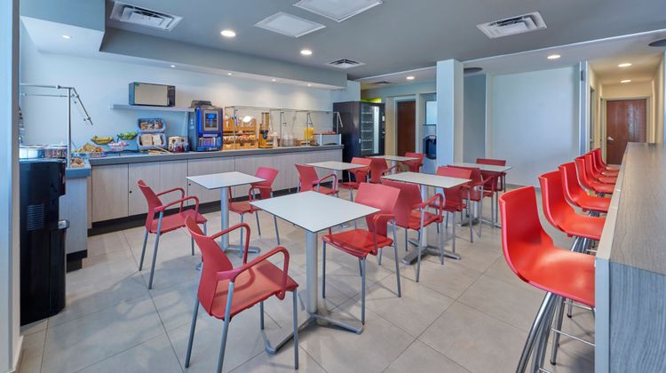City Express Junior by Marriott Cancun Restaurant