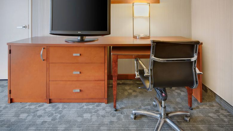 <b>Courtyard by Marriott Detroit Southfield Suite</b>. Images powered by <a href="https://www.leonardoworldwide.com/" title="Leonardo Worldwide" target="_blank">Leonardo</a>.