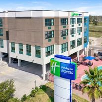 Holiday Inn Express Gulfport Beach