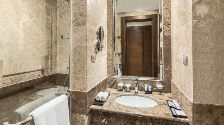 <b>Millennium Makkah Al Naseem Room</b>. Images powered by <a href="https://www.leonardoworldwide.com/" title="Leonardo Worldwide" target="_blank">Leonardo</a>.