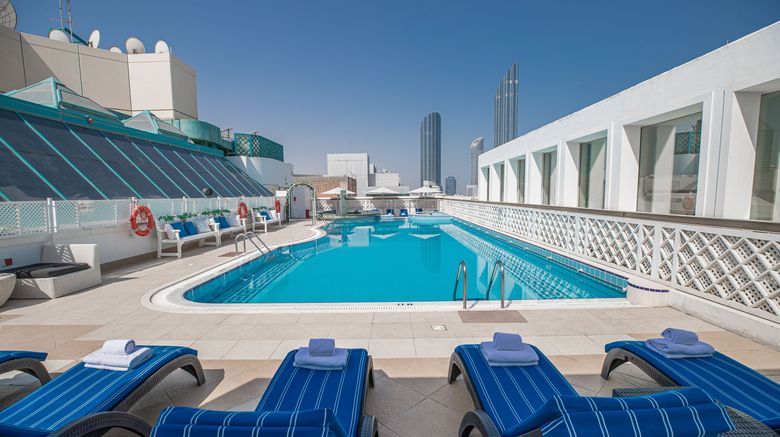 <b>Millennium Downtown Abu Dhabi Pool</b>. Images powered by <a href="https://www.leonardoworldwide.com/" title="Leonardo Worldwide" target="_blank">Leonardo</a>.
