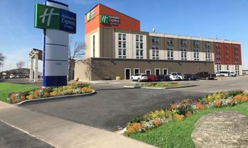 Holiday Inn Express/Stes Toronto Arpt W