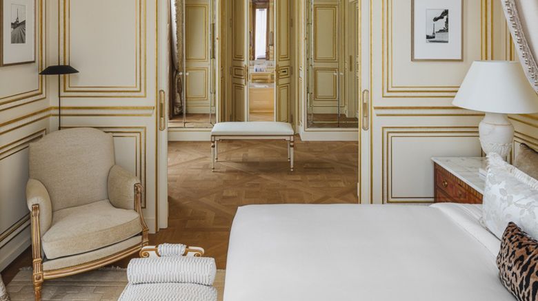 <b>1 Place Vendome Room</b>. Images powered by <a href=https://www.travelagewest.com/Hotels/Paris/
