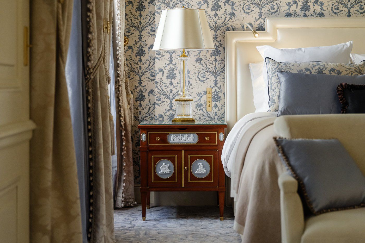 1 Place Vendome- Paris, France Hotels- Deluxe Hotels in Paris- GDS