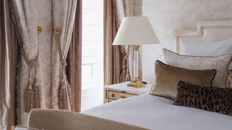 1 Place Vendome Room