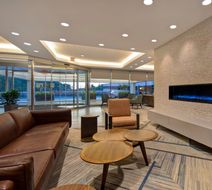Four Points by Sheraton Boston Newton Lobby