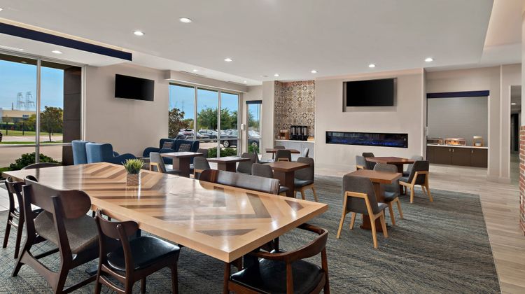Four Points by Sheraton Plano Restaurant