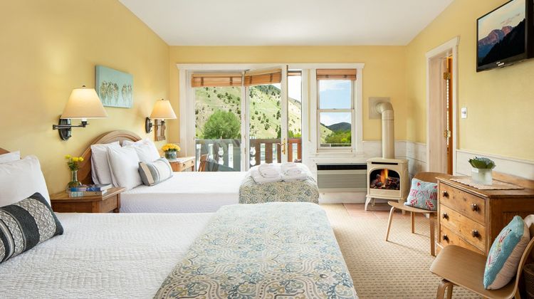 The Alpine House Room
