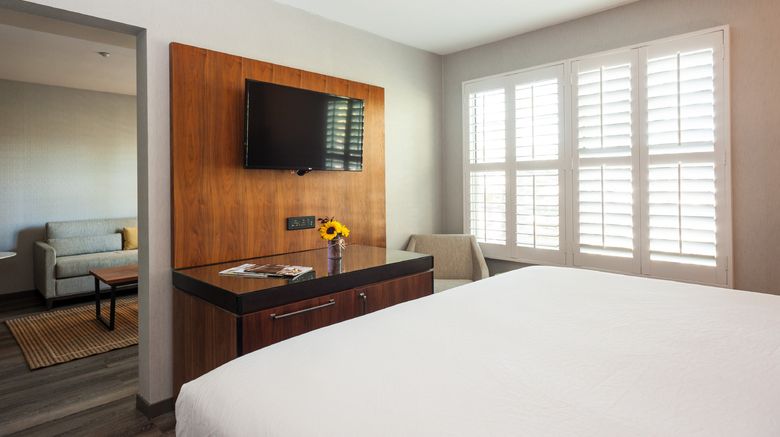 <b>Hotel Indigo Napa Valley Suite</b>. Images powered by <a href="https://www.leonardoworldwide.com/" title="Leonardo Worldwide" target="_blank">Leonardo</a>.