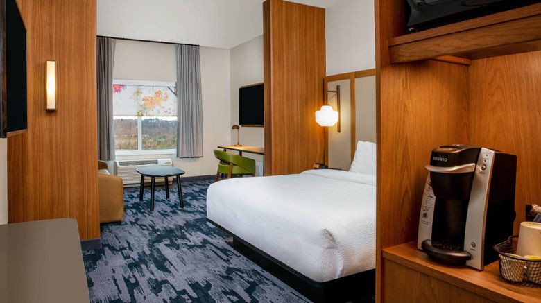 <b>Fairfield Inn & Suites Harrisburg West Suite</b>. Images powered by <a href="https://www.leonardoworldwide.com/" title="Leonardo Worldwide" target="_blank">Leonardo</a>.