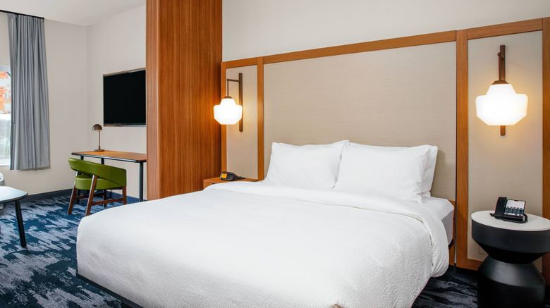 <b>Fairfield Inn & Suites Harrisburg West Suite</b>. Images powered by <a href="https://www.leonardoworldwide.com/" title="Leonardo Worldwide" target="_blank">Leonardo</a>.