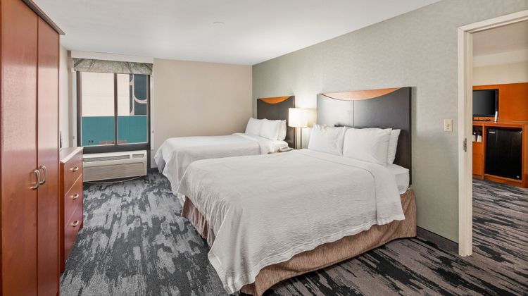Fairfield Inn/Suites Anaheim North Room