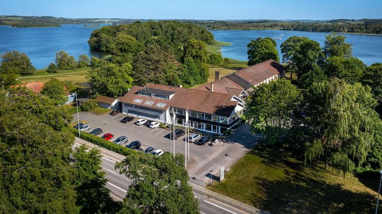 Skanderborghus Hotel Exterior