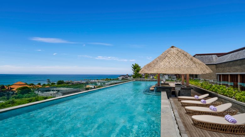 <b>Holiday Inn Resort Bali Canggu Pool</b>. Images powered by <a href="https://www.leonardoworldwide.com/" title="Leonardo Worldwide" target="_blank">Leonardo</a>.