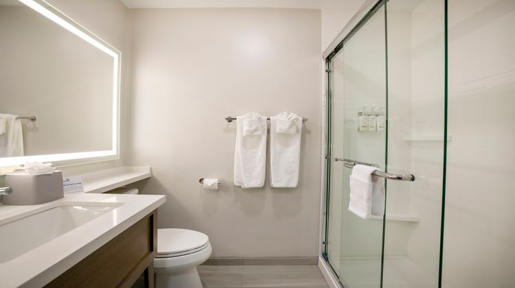 Holiday Inn Express North Palm Beach Room