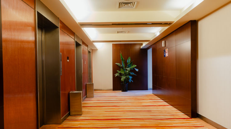 Holiday Inn Express Putuo Shanghai Lobby
