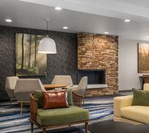 Fairfield Inn & Suites Chattanooga South Lobby
