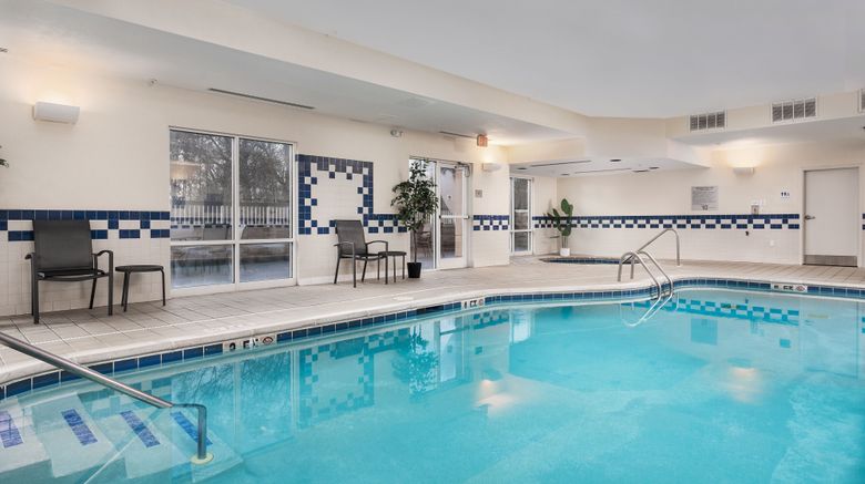 <b>Fairfield Inn & Suites Chattanooga South Pool</b>. Images powered by <a href="https://www.leonardoworldwide.com/" title="Leonardo Worldwide" target="_blank">Leonardo</a>.