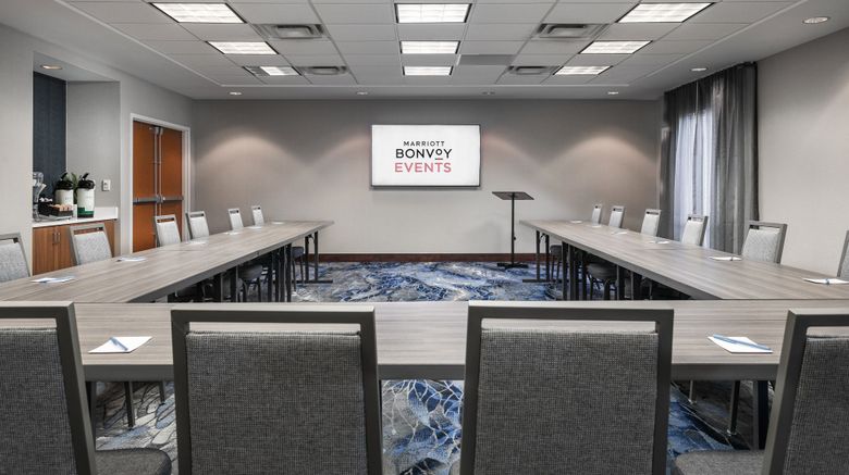 <b>Fairfield Inn & Suites Chattanooga South Meeting</b>. Images powered by <a href="https://www.leonardoworldwide.com/" title="Leonardo Worldwide" target="_blank">Leonardo</a>.