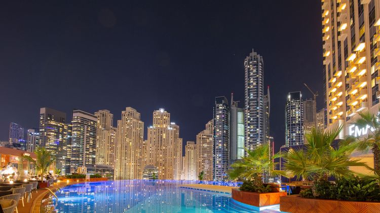 JW Marriott Hotel Marina Pool