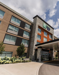 Holiday Inn Express & Suites Welland