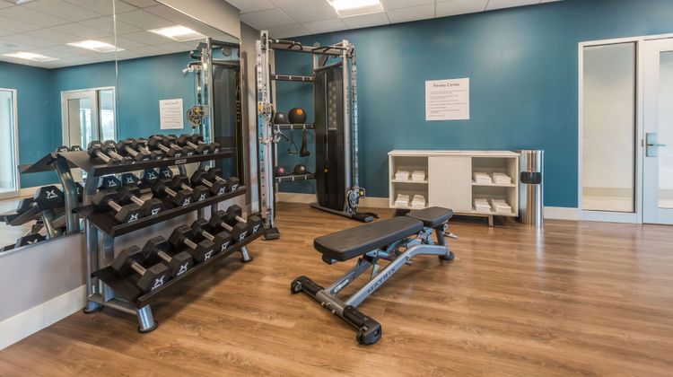 Holiday Inn Express & Suites Welland Health Club