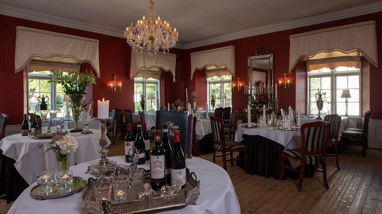<b>Store Restrup Herregaard Restaurant</b>. Images powered by <a href="https://www.leonardoworldwide.com/" title="Leonardo Worldwide" target="_blank">Leonardo</a>.