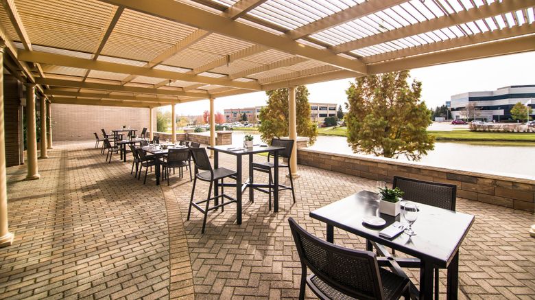 <b>Chicago Marriott Southwest at Burr Ridge Restaurant</b>. Images powered by <a href="https://www.leonardoworldwide.com/" title="Leonardo Worldwide" target="_blank">Leonardo</a>.