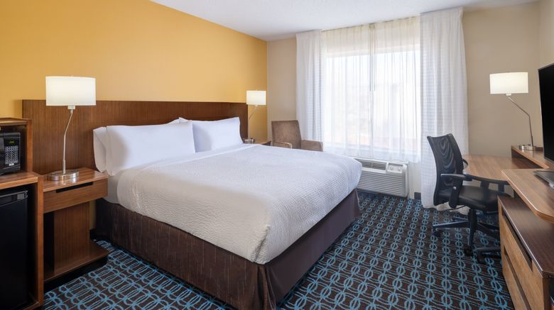 <b>Garner Hotel Macon W, an IHG Hotel Room</b>. Images powered by <a href="https://www.leonardoworldwide.com/" title="Leonardo Worldwide" target="_blank">Leonardo</a>.