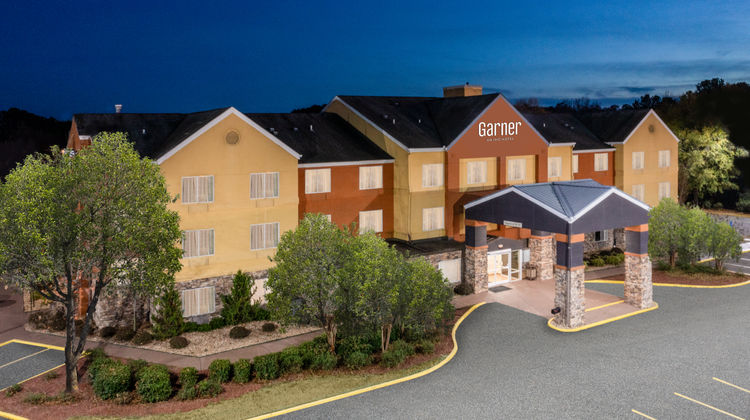 Garner Hotel Macon W, an IHG Hotel Exterior