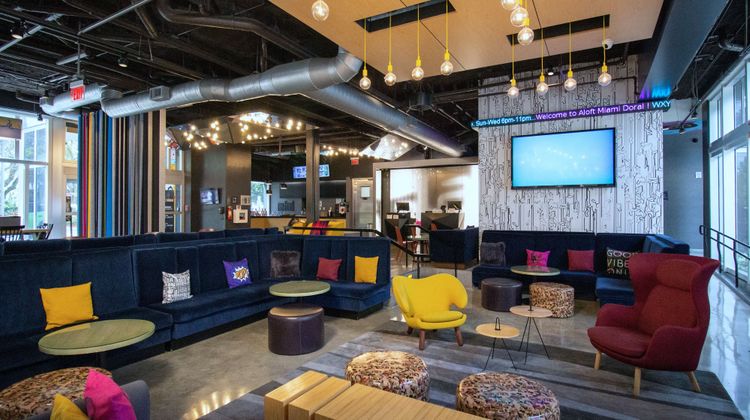 aloft Miami Doral Lobby