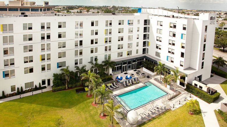 aloft Miami Doral Exterior. Images powered by <a href="https://www.leonardoworldwide.com" target="_blank" rel="noopener">Leonardo</a>.