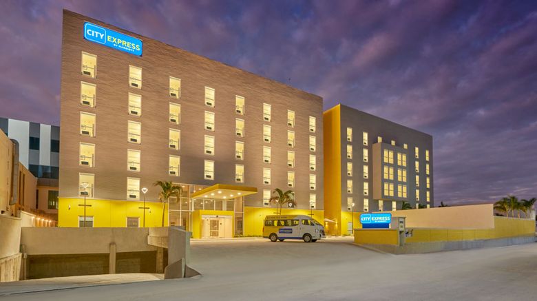 <b>City Express Marriott Cancun A. Exterior</b>. Images powered by <a href="https://www.leonardoworldwide.com/" title="Leonardo Worldwide" target="_blank">Leonardo</a>.