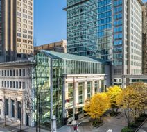 Delta Hotels Vancouver Downtown Suites Exterior
