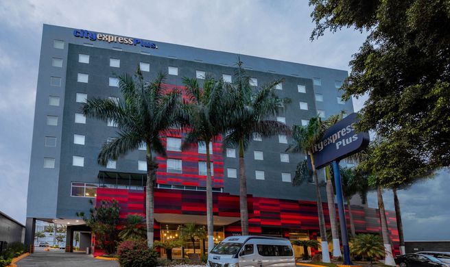 City Express Plus by Marriott Expo Exterior