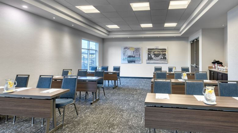 <b>TownePlace Suites Sudbury Meeting</b>. Images powered by <a href="https://www.leonardoworldwide.com/" title="Leonardo Worldwide" target="_blank">Leonardo</a>.