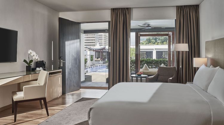 Singapore Marriott Tang Plaza Hotel Pool