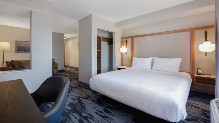 Fairfield Inn & Suites Greenwood Suite