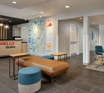TownePlace Suites by Marriott Dulles Lobby