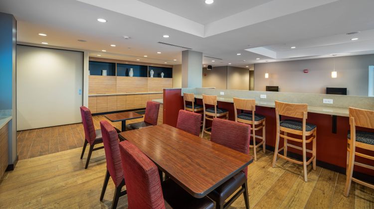 TownePlace Suites Milwaukee Oak Creek Restaurant