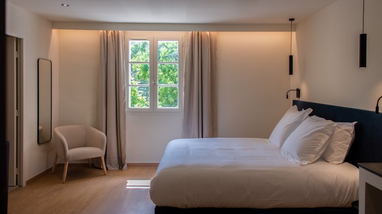 <b>Hotel Le Colombier Room</b>. Images powered by <a href="https://www.leonardoworldwide.com/" title="Leonardo Worldwide" target="_blank">Leonardo</a>.