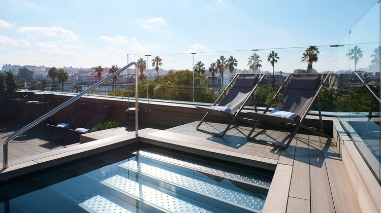 Hotel Kivir Pool