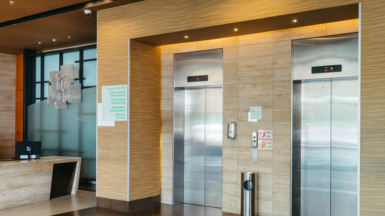 <b>Holiday Inn Guayaquil Airport Lobby</b>. Images powered by <a href="https://www.leonardoworldwide.com/" title="Leonardo Worldwide" target="_blank">Leonardo</a>.